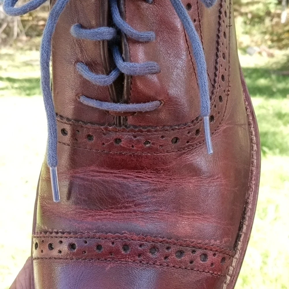 Aston Grey Men's leather Oxfords, 9.5,  Burgundy Brown, Pre-owned